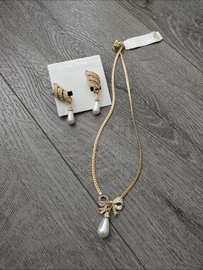 Vintage Vendome Gold Plated Pearl Drop Necklace and Earring Set